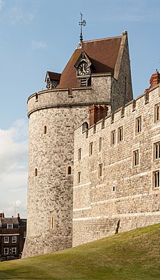 Archivo:Curfew Tower, Windsor Castle