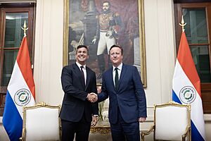 Archivo:Foreign Secretary David Cameron visits Paraguay - 53542445018