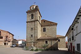 Archivo:Iglesia de San Andrés, Pelahustán, fachada oeste y torre