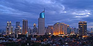 Archivo:Jakarta Skyline Part 2