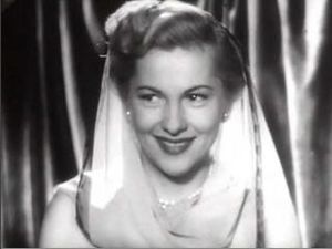 Archivo:Joan Fontaine in Born To Be Bad trailer 2