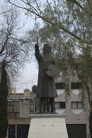 Archivo:Monumento a José María Velasco 04