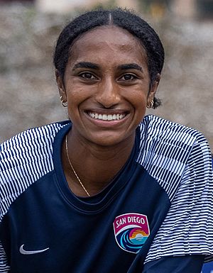 Naomi Girma (cropped 2).jpg