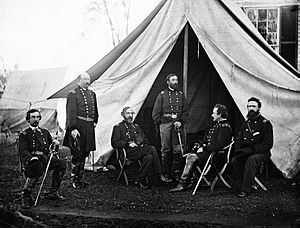 Archivo:Potomac Staff