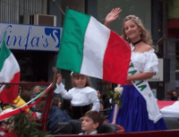 Archivo:Reina de Italia - fiesta del inmigrante - Obera