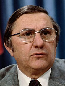 Roméo LeBlanc 1979 (cropped).jpg