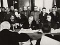RomanianPMMarghilomanSigningBucharestPeaceTreaty1918