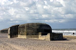 Archivo:Søndervig, Denmark, Deutsche Bunker Atlantikwall 8408