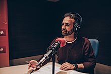 SantiRadio.jpg