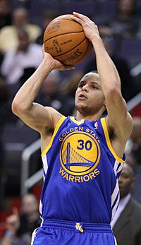 Archivo:Stephen Curry shooting