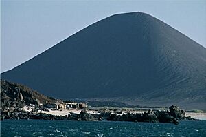 Archivo:Volcano in Southern Eritrea