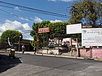 Archivo:Alcaldia de Mejicanos El Salvador 2012