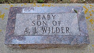 Baby wilder headstone