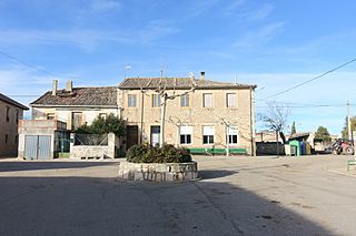 Cilleruelo de San Mamés, plaza de San Mamés.jpg