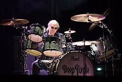 Archivo:Deep Purple - MN Gredos - 05