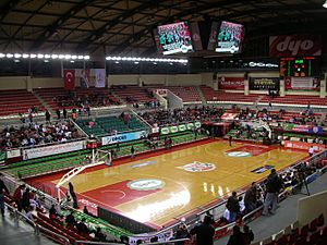 Archivo:Karsiyaka-arena