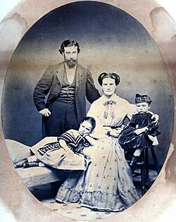 Archivo:Manuel Rafael y Eduarda con Eda y Manuel José 1861