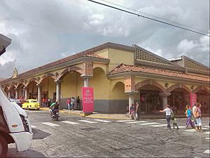 Archivo:Mercado Melchor Ocampo en Orizaba