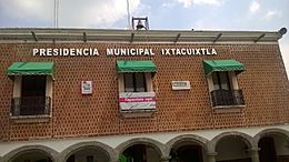 Presidencia Municipal de Ixtacuixtla, Tlaxcala.jpg