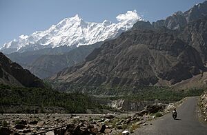 Archivo:Rakaposhi West