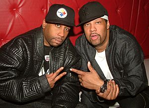 Archivo:Rob Base and DJ EZ Rock in 2006