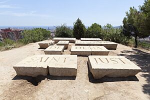 Archivo:Rutes Històriques a Horta-Guinardó-monument ordre avui 01