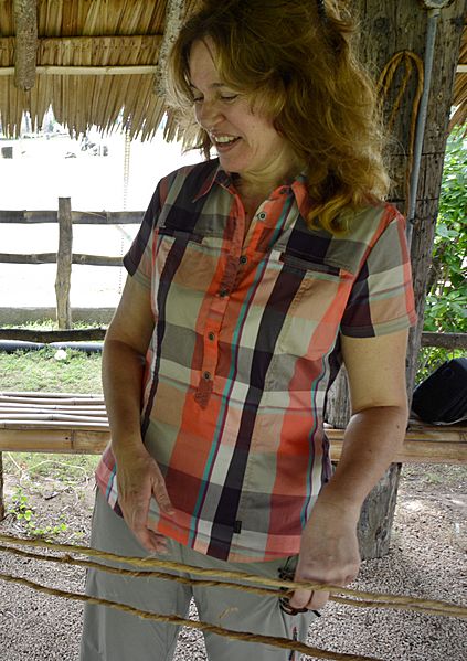 Sandra Montón 2013 (cropped)