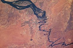 Archivo:Satellite view of Victoria Falls