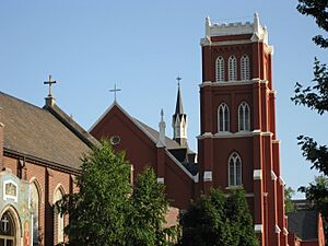 Archivo:StMarysCatholicChurchHamilton