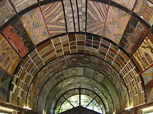 Archivo:Tiwi Island art gallery ceiling