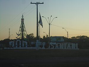 Archivo:Acceso a Santaní por la Ruta 3 "Elizardo Aquino"