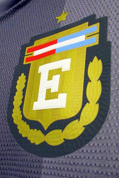 EDLP-escudo-homenaje-2023