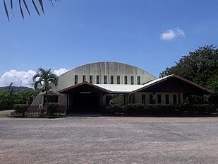 Archivo:Eglise Adventiste Du Septieme Jour ( Salem)