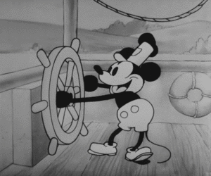 Archivo:Excerpt from Steamboat Willie (1928), used as part of Walt Disney Animation Studios Logo