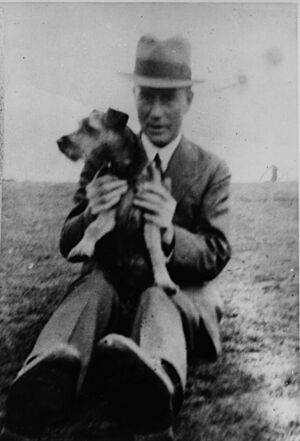 Archivo:Fred Griffith and "Bobby" 1936