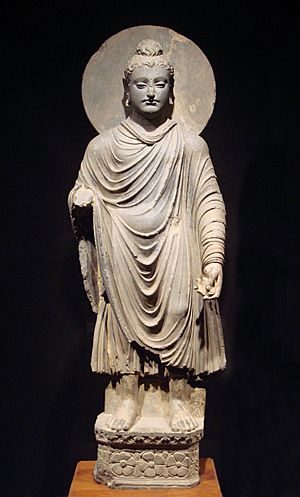 Archivo:Gandhara Buddha (tnm)