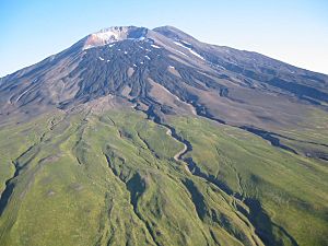 Archivo:Gareloi Volcano ravine
