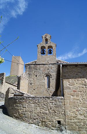 Archivo:Iglesia de Navardún (Zaragoza) 007