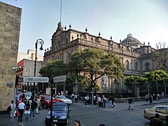 Isebel la Católica y República de Uruguay - panoramio