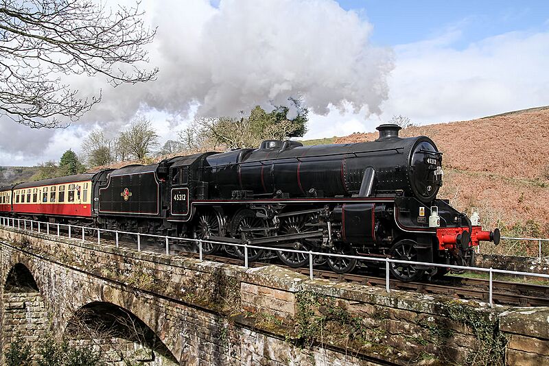 LMS Stanier Class 5MT (33770128701)
