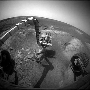 Archivo:Mars Opportunity Rover Rock Sample2