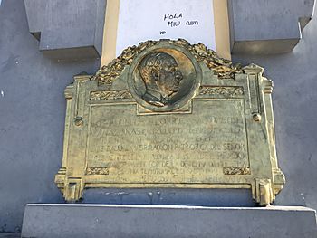 Archivo:Placa del Obelisco de la Libertad