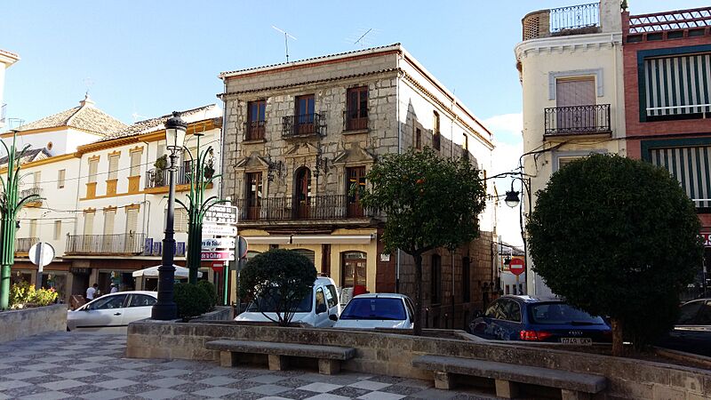 Plaza Veintiocho de Febrero, Alcaudete