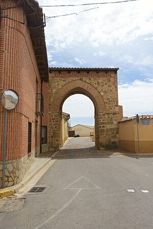 Archivo:Puerta del Sol, Mayorga 02