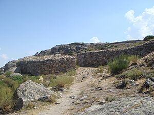 Archivo:Puerta oeste