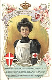 Archivo:Queen Elena of Italy in nurse's uniform, 1914-1918
