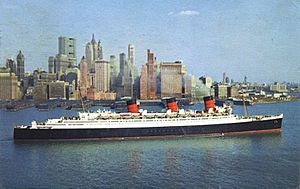 Archivo:Queen Mary New York