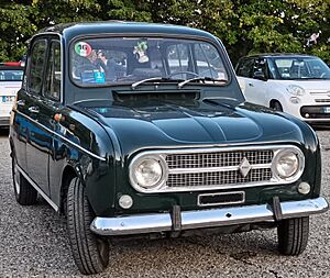 Archivo:Renault 4L Mk2