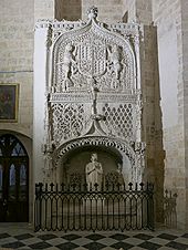 Archivo:Sepulcro de Garcí Sarmiento, Capilla de los Sarmiento (Palencia)