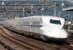 Archivo:Shinkansen N700 z15